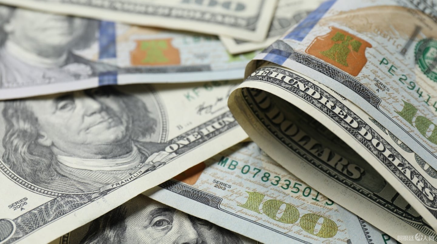 el-dolar-mayorista-alcanzo-un-record-y-supero-los-1500-por-primera-vez-foto-adobestock-WPLAYW6OG5H3HCWLD67LSZ3KK4