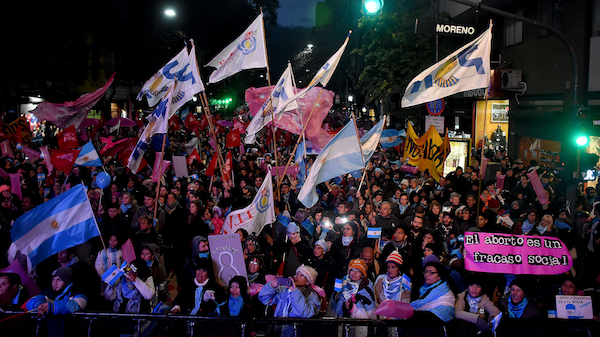 Movilizaciones-por-la-despenalizacion-del-aborto-7.jpg