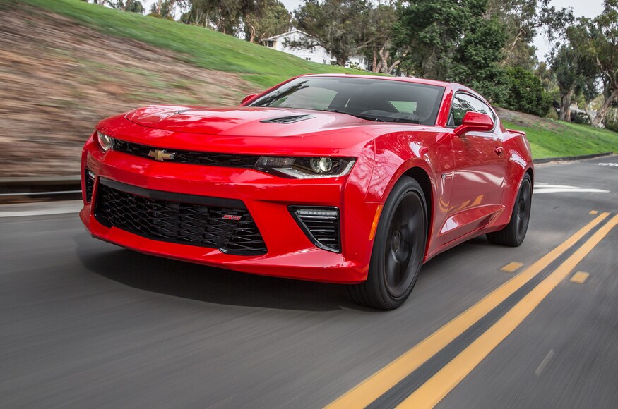 2016-Chevrolet-Camaro-SS-front-three-quarter-in-motion-e1499463315575.jpg