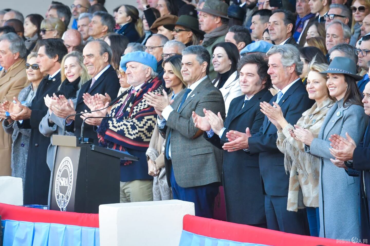 bajar-el-impuesto-pais-y-las-retenciones-el-impacto-de-los-compromisos-que-javier-milei-asumio-con-el-campo-foto-x-guillermofrancos-ZGTYFHFALVHGROZOU7NI4FZC4I