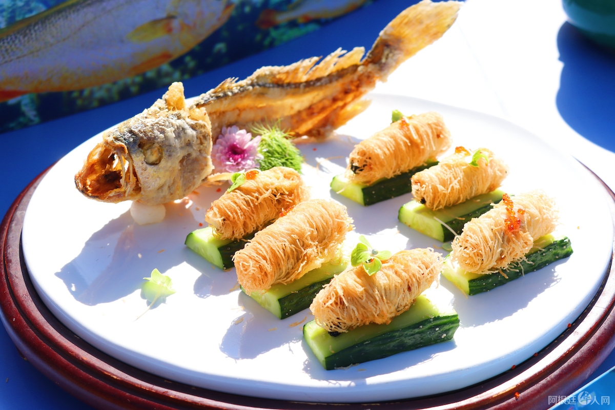 大黄鱼烹饪美食。叶金秋 摄