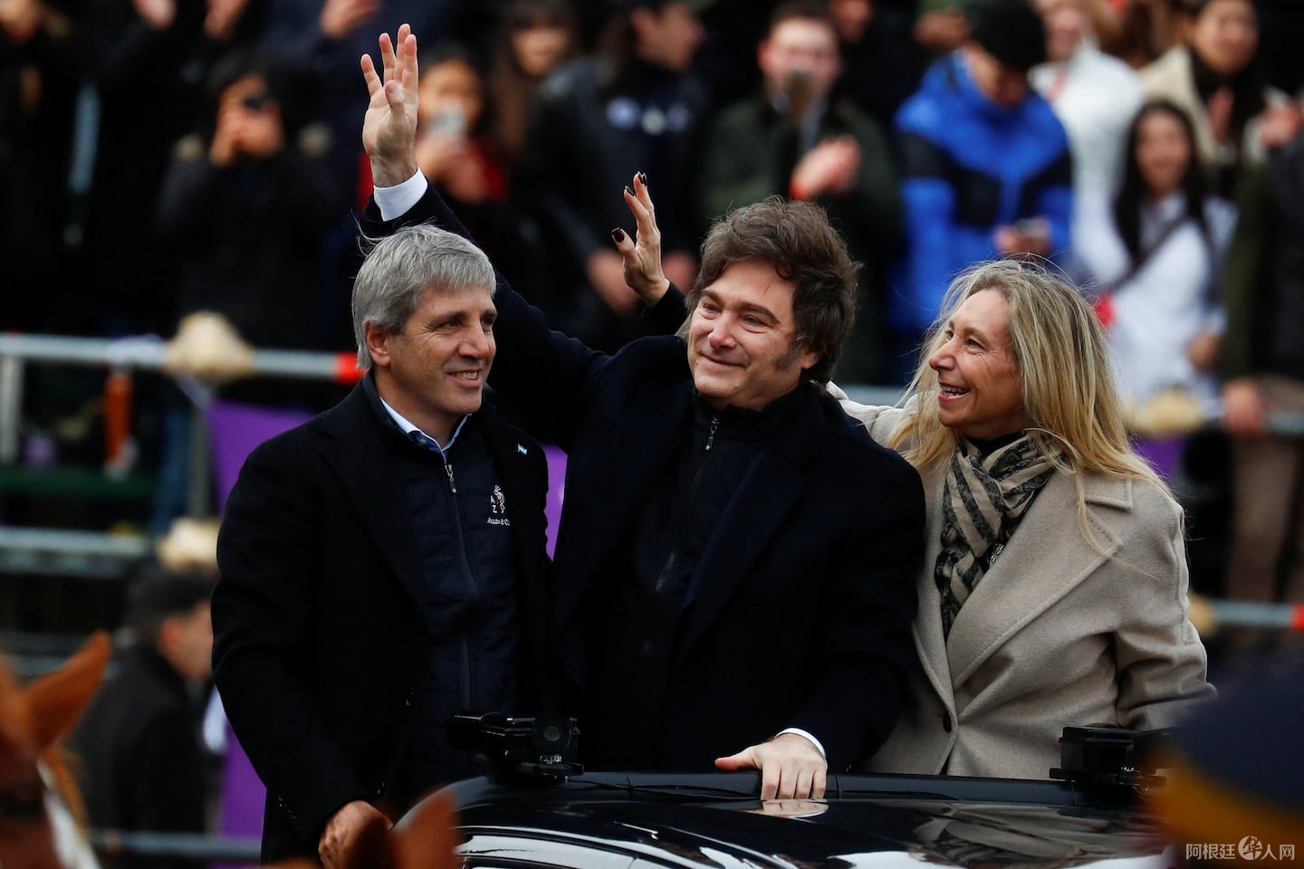 luis-caputo-anuncio-una-nueva-baja-en-las-retenciones-al-campo-la-soja-tributara-24-foto-reutersmatias-baglietto-IH2XCECJLJ5VPKPXPXJIHYNIBM luis-caputo-anuncio-una-nueva-baja-en-las-retenciones-al-campo-la-soja-tributara-24-foto-reutersmatias-baglietto-IH2XCECJLJ5VPKPXPXJIHYNIBM