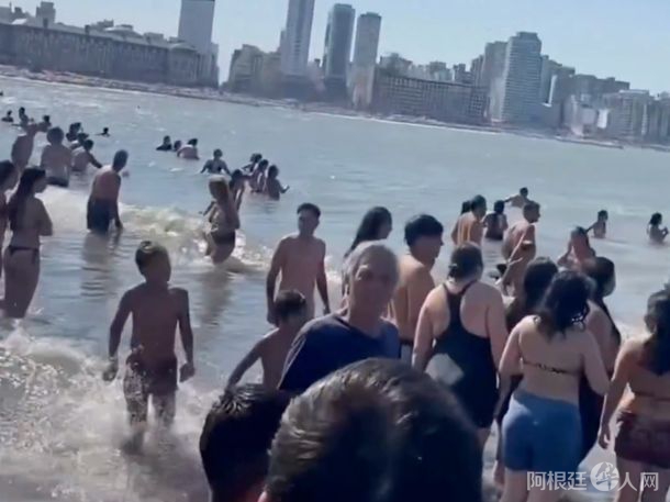 mar-del-plata-tsunami mar-del-plata-tsunami