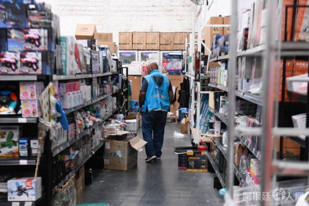 policia-ciudad-contrabando