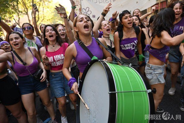 8-m-dia-la-mujer 8-m-dia-la-mujer