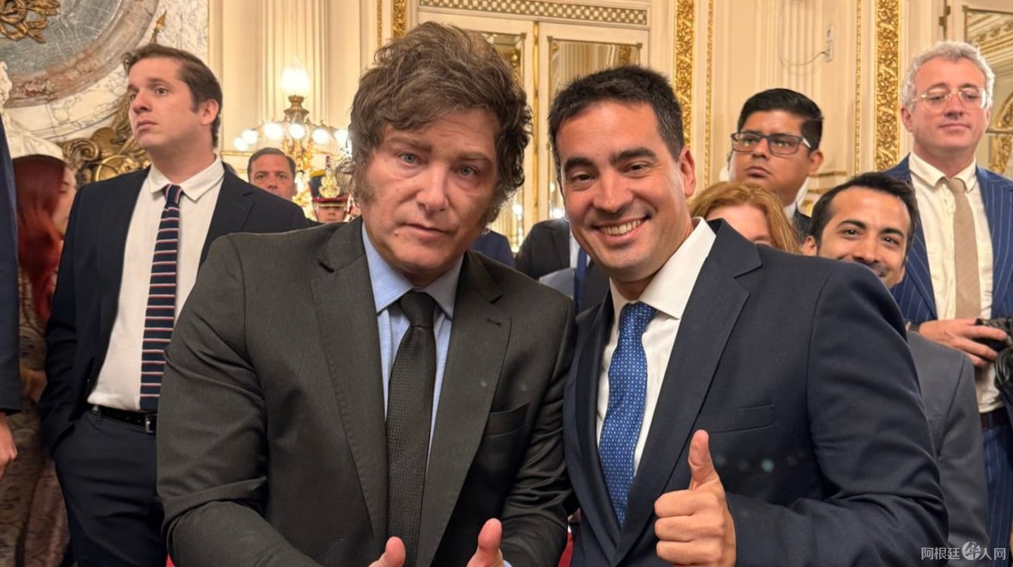 el-flamante-vocero-adrian-ravier-junto-al-presidente-javier-milei-foto-xadrianravier-VSX7MRPYMVGU5IF4LZAYOSIA4I el-flamante-vocero-adrian-ravier-junto-al-presidente-javier-milei-foto-xadrianravier-VSX7MRPYMVGU5IF4LZAYOSIA4I