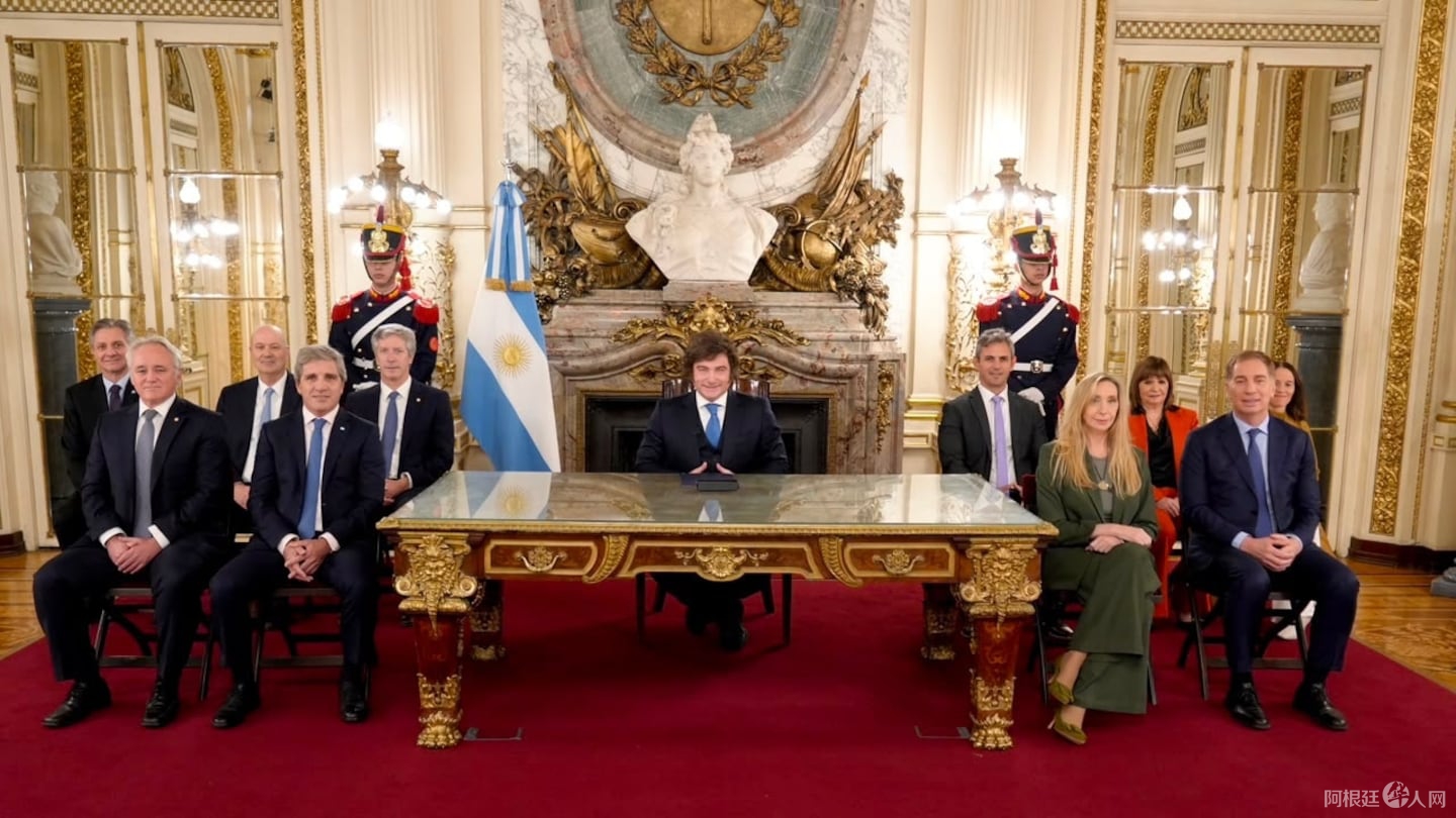 javier-milei-anuncio-la-reforma-de-la-carta-organica-del-banco-central-y-otras-medidas-en-cadena-nacional-foto-presidencia-KG5WYMHNENGVDD2AS5CHOQZTHU javier-milei-anuncio-la-reforma-de-la-carta-organica-del-banco-central-y-otras-medidas-en-cadena-nacional-foto-presidencia-KG5WYMHNENGVDD2AS5CHOQZTHU