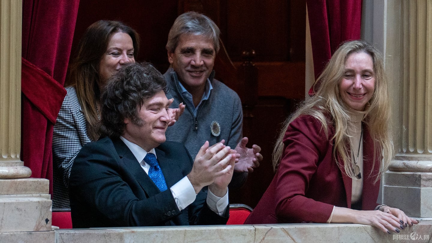 el-gobierno-quiere-llegar-a-las-elecciones-con-la-inflacion-en-baja-y-el-dolar-controlado-foto-agustina-ribotn-XPTTKKMBLZCJNOEE3YAHS46PYM